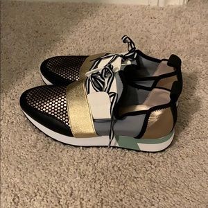 Steve Madden sneakers